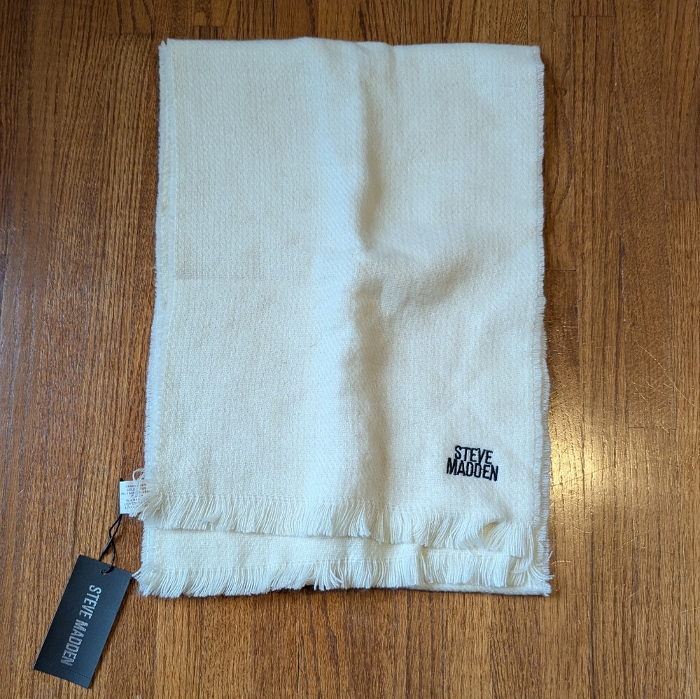 Steve Madden | Ivory Scarf